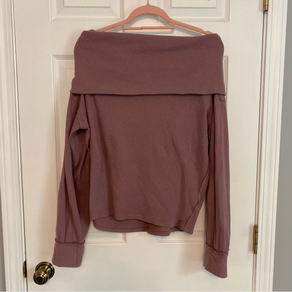 We The Free Off the Shoulder Top - Picture 1 of 8